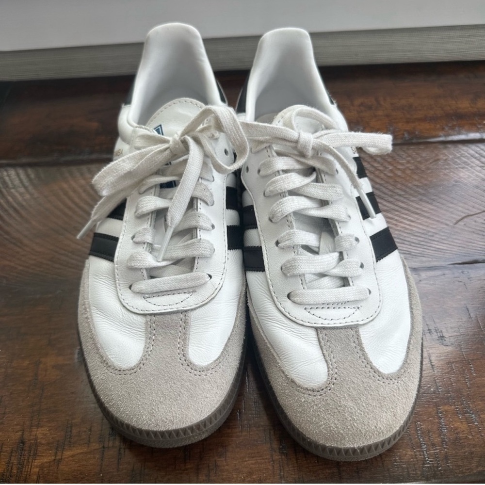 Adidas Men's White and Black Suede Sneakers